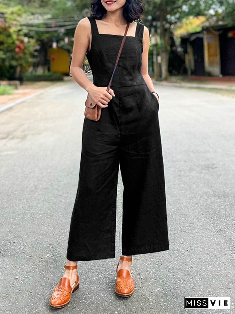 Solid Pocket Square Collar Sleeveless Wide Leg Jumpsuit