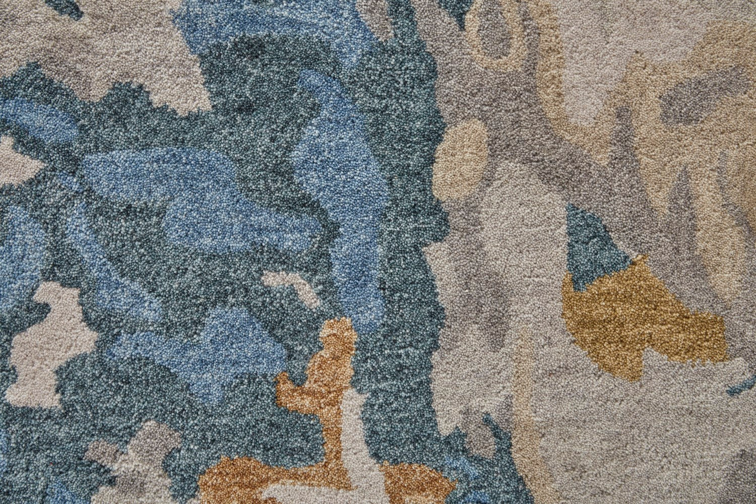 Calista Hand-Tufted Abstract Opal Gray/Blue/Bronze Rug