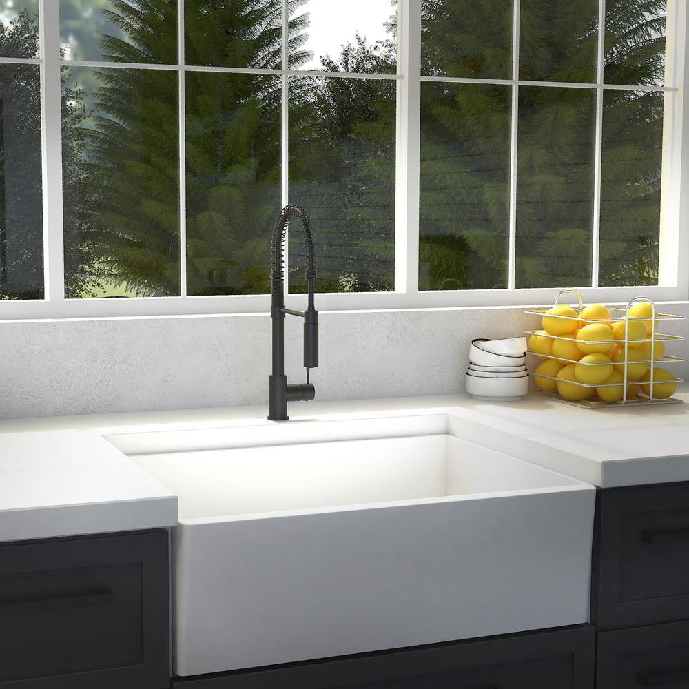 ZLINE Kitchen and Bath ZLINE Sierra Kitchen Faucet in Matte Black (SRA-KF-MB) SRA-KF-MB