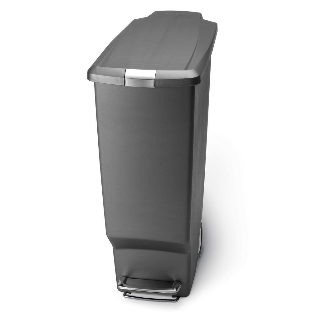 simplehuman 40-Liter Slim Plastic Step-On Trash Can in Grey CW1363