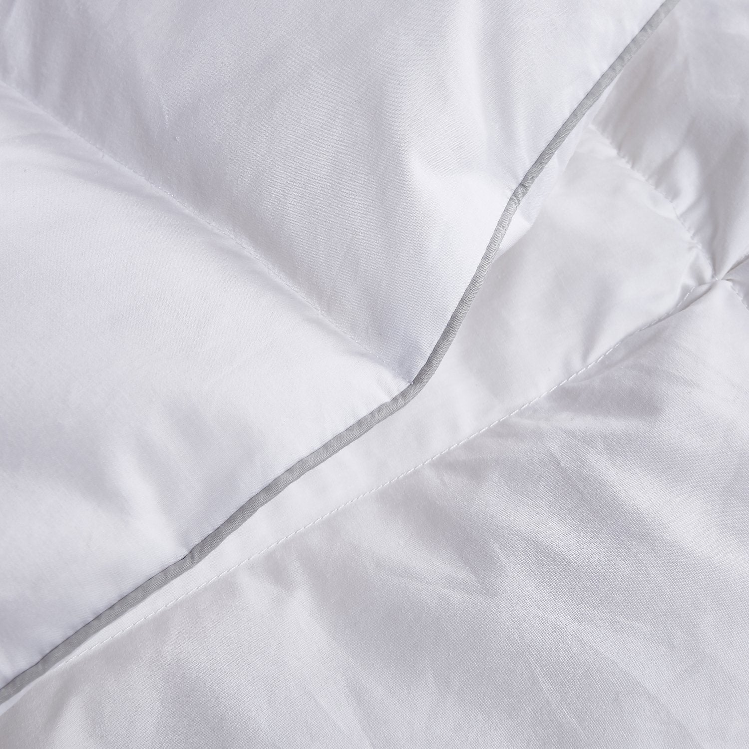 240 Thread Count White Feather and Down Comforter