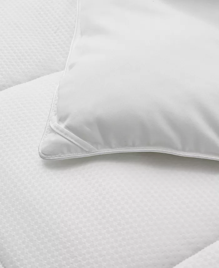 UNIKOME All Season Ultra Soft Classic Embossed Down Alternative Comforter， Twin