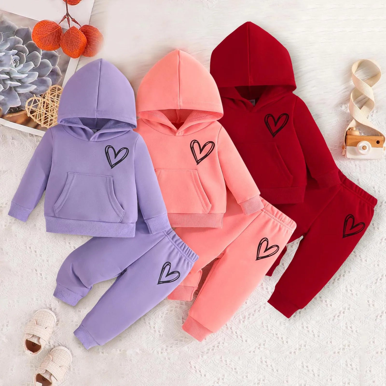 2023 Winter Children Hooded Tracksuits Suits 3-24M Toddler Boys Girls Clothing Suit Heart Print Sweatshirt And Sports Pants Set