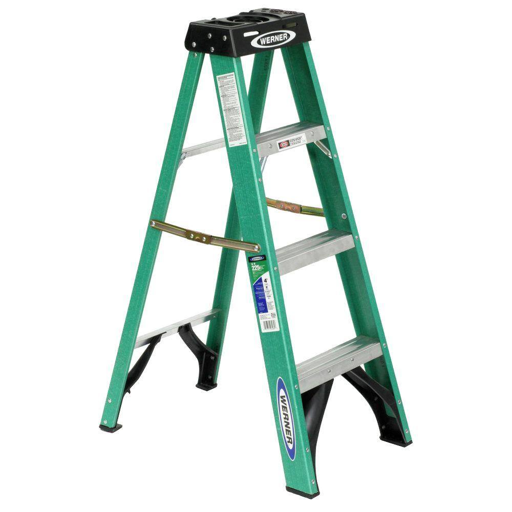 Werner 4 ft. Fiberglass Step Ladder with 225 lb. Load Capacity Type II Duty Rating FS204