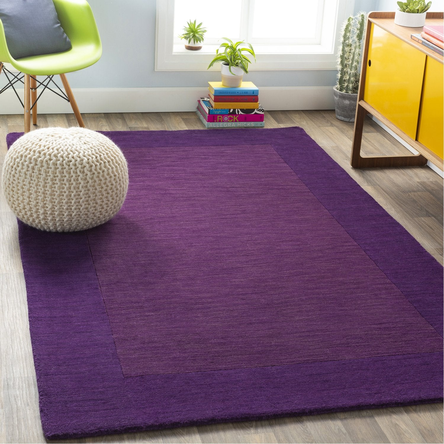 Mystique Collection Wool Area Rug in Aubergine and Dark Plum