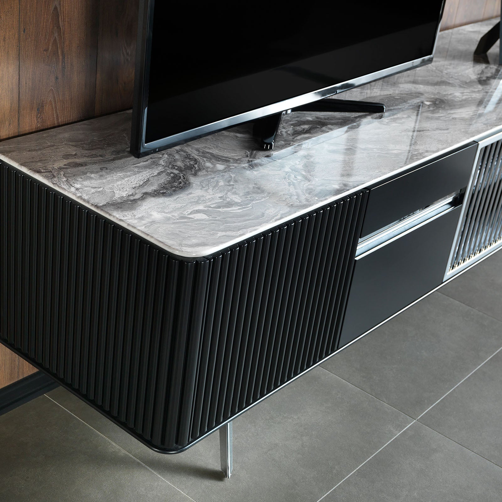 Beretta Tv Unit Ber00005