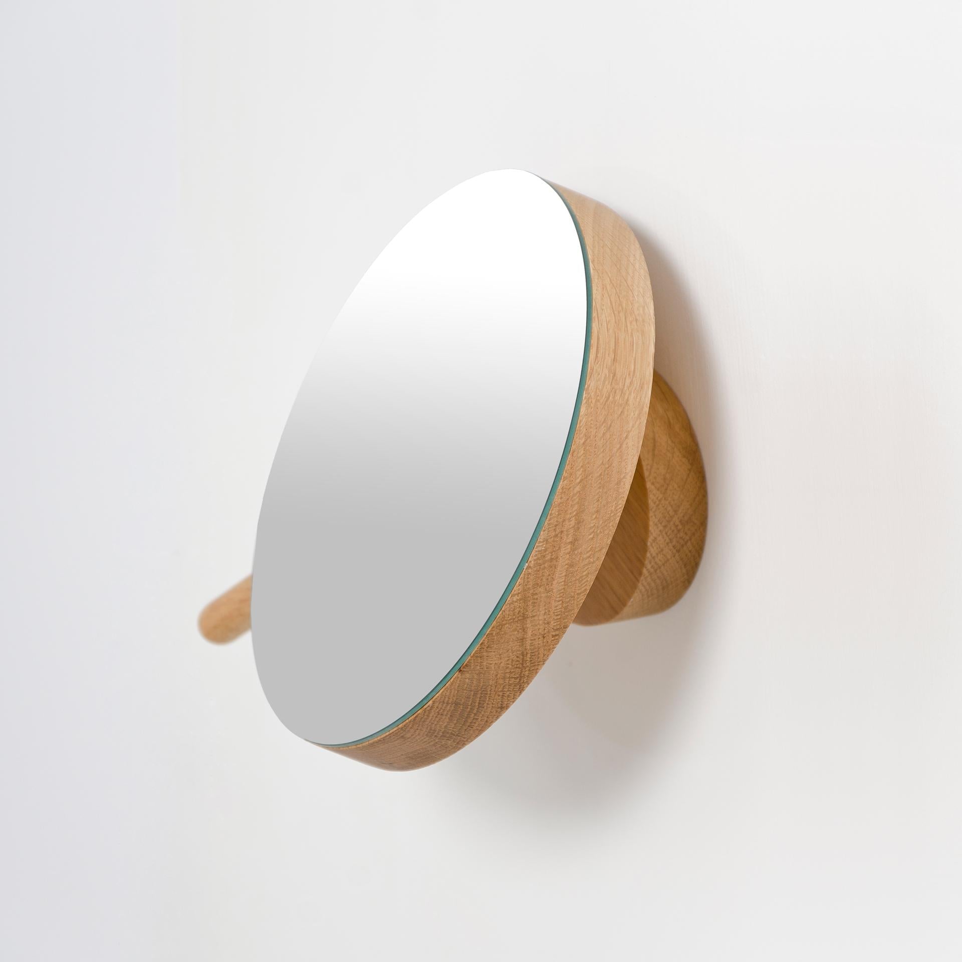 Magnifying Mirror Natural Oak