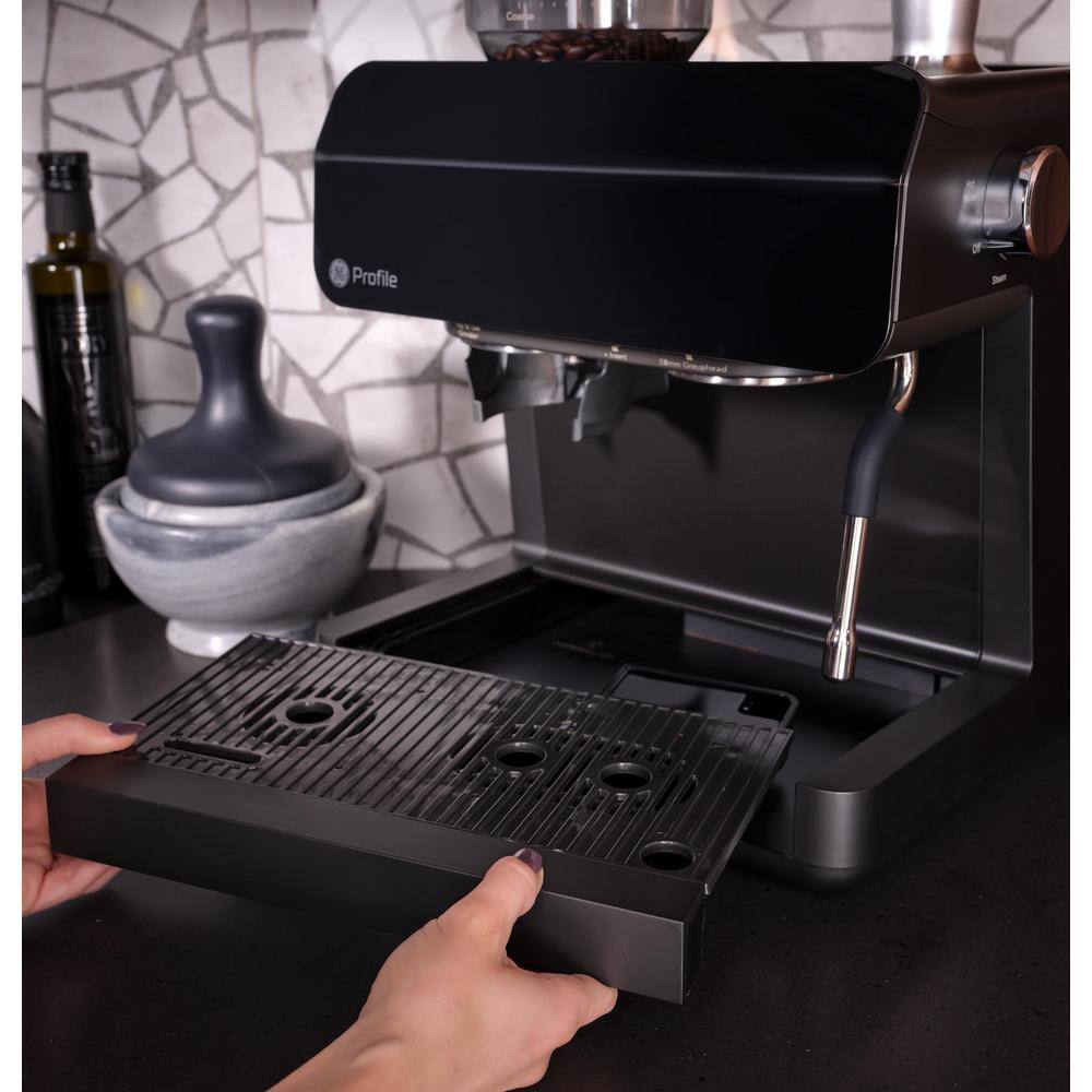 GE Profile 1- Cup Semi Automatic Espresso Machine in Black with Built-in Grinder Frother Frothing Pitcher and WiFi Connected P7CESAS6RBB