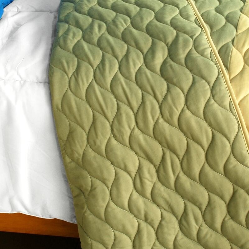 Eternal Love 3PC Vermicelli Quilted Patchwork Quilt Set (Full/Queen Size)