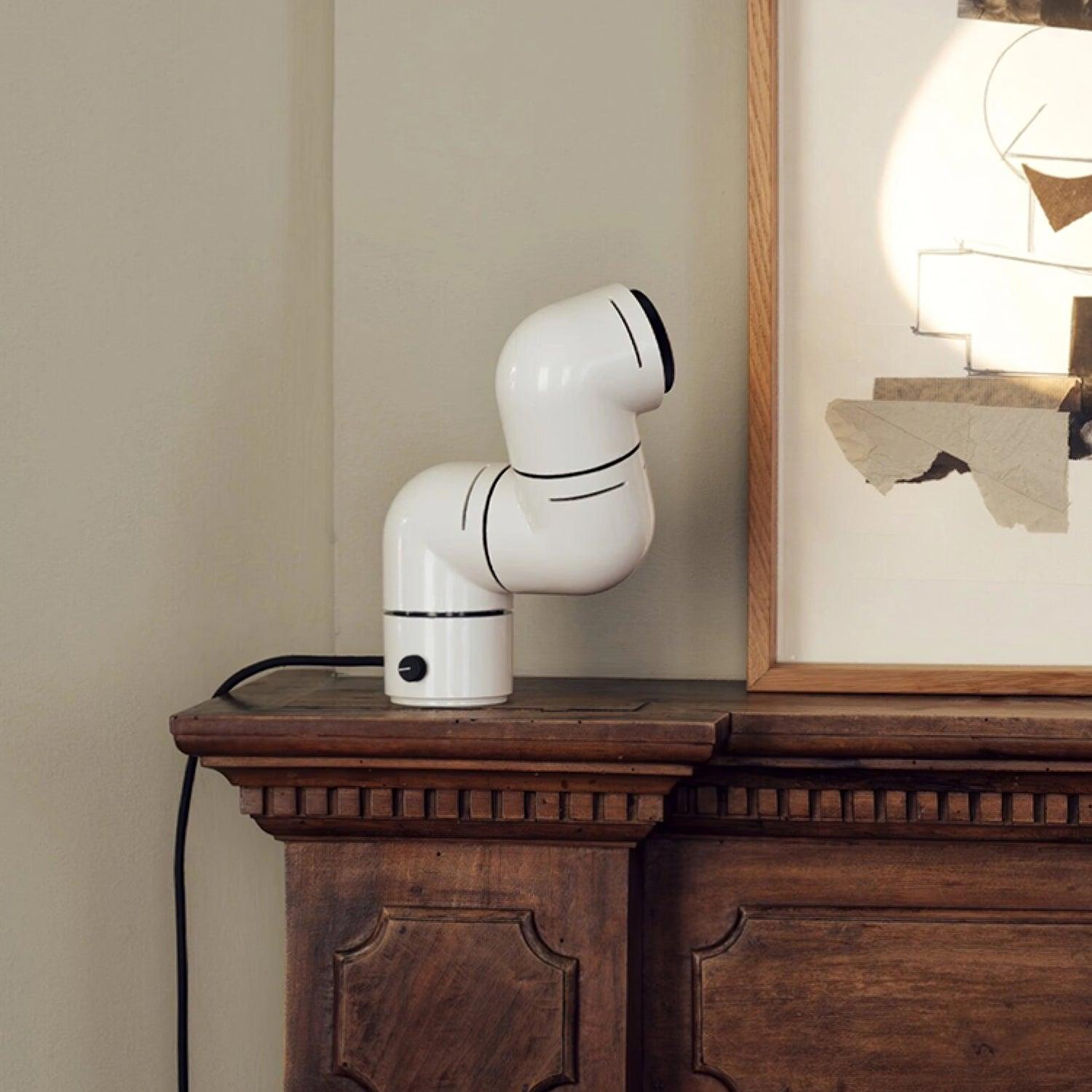 Tatu Table Lamp