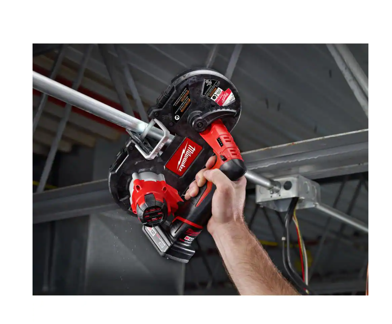 Milwaukee 2429-21XC-2426-20 M12 12-Volt Lithium-Ion Cordless Sub-Compact Band Saw Kit W/ M12 Multi-Tool