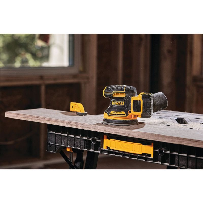 DW 20V MAX XR Lithium-Ion Brushless Cordless Random Orbit Sander