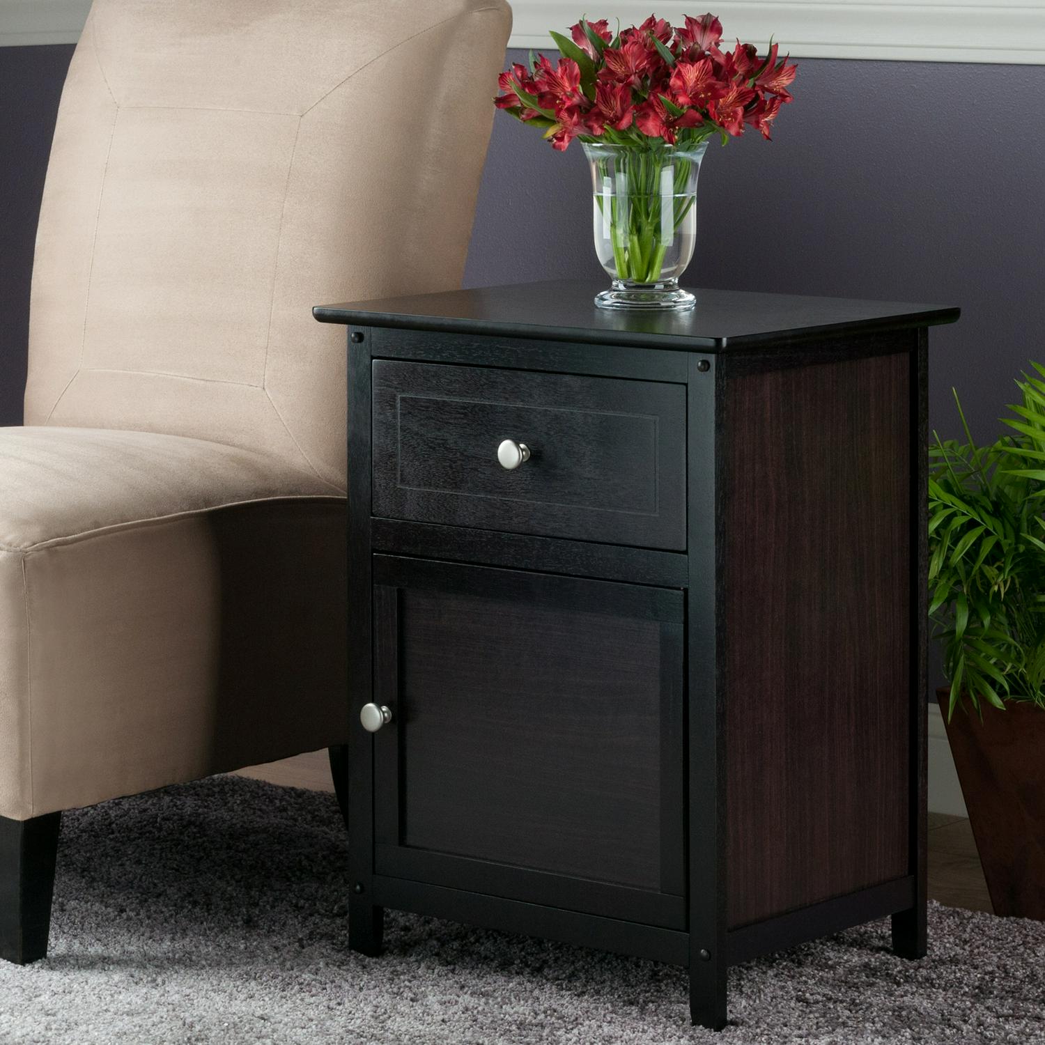 Winsome Wood Eugene Accent Table， Nightstand， Espresso Finish