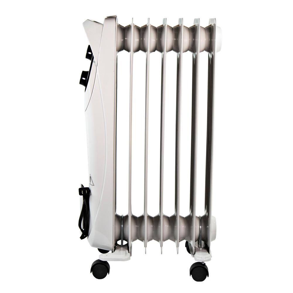 Comfort Zone 1500-Watt White Electric Oil-Filled Radiator Space Heater with Silent Operation CZ8008