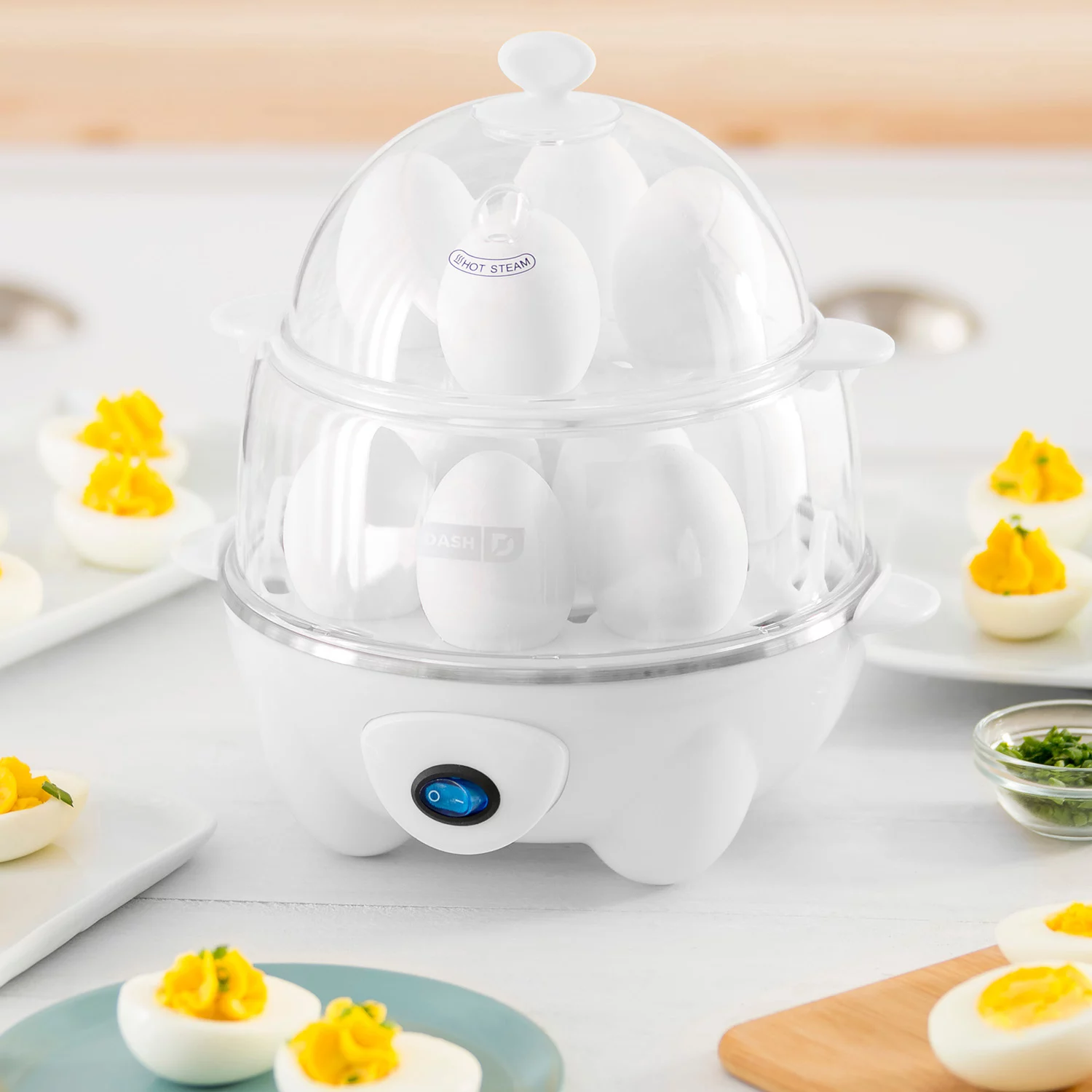 Dash Deluxe Rapid Egg Cooker， 12 Egg - White