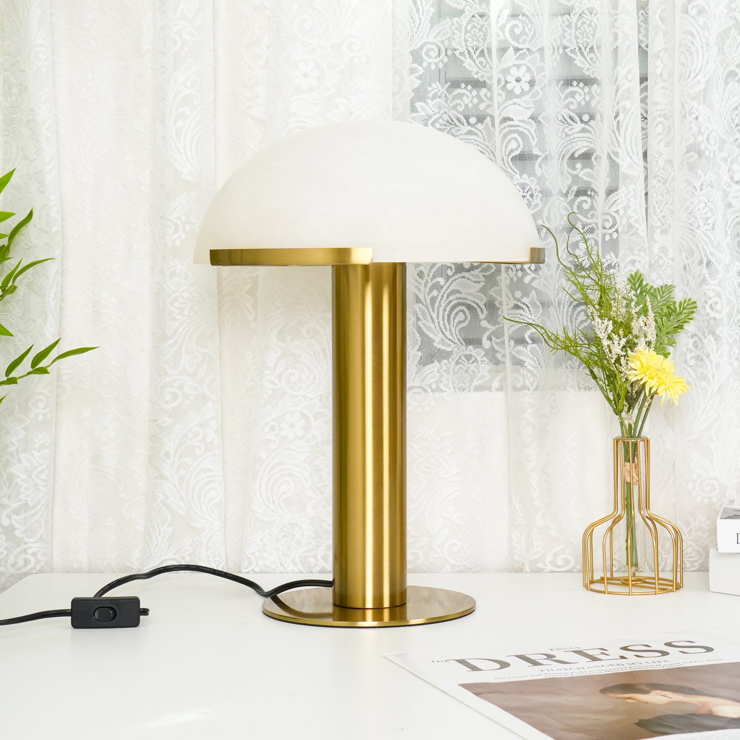 Elegance Alabaster Table Lamp