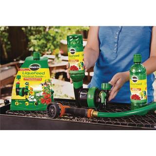 Miracle-Gro Miracle Gro LiquaFeed Universal Feeder and Miracle Gro LiquaFeed All-Purpose Plant Food 3004210