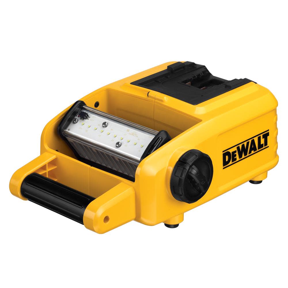 DW 18 V / 20 V MAX* Cordless / Corded LED Work Light DCL061 from DW