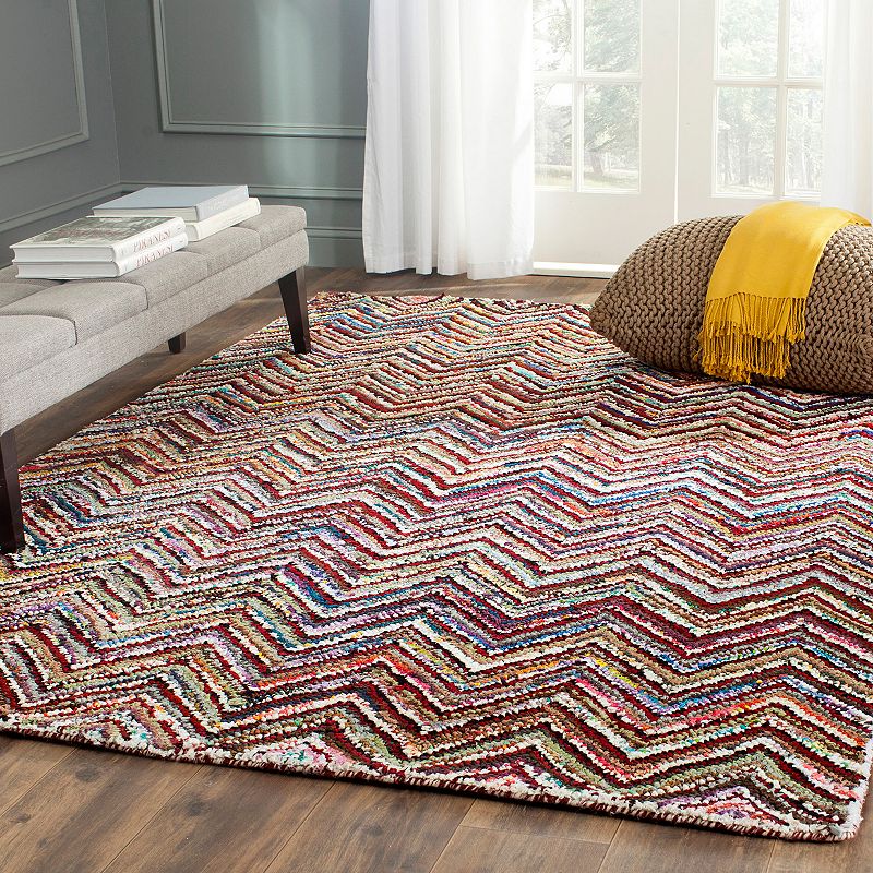 Safavieh Nantucket Sheldon Chevron Rug