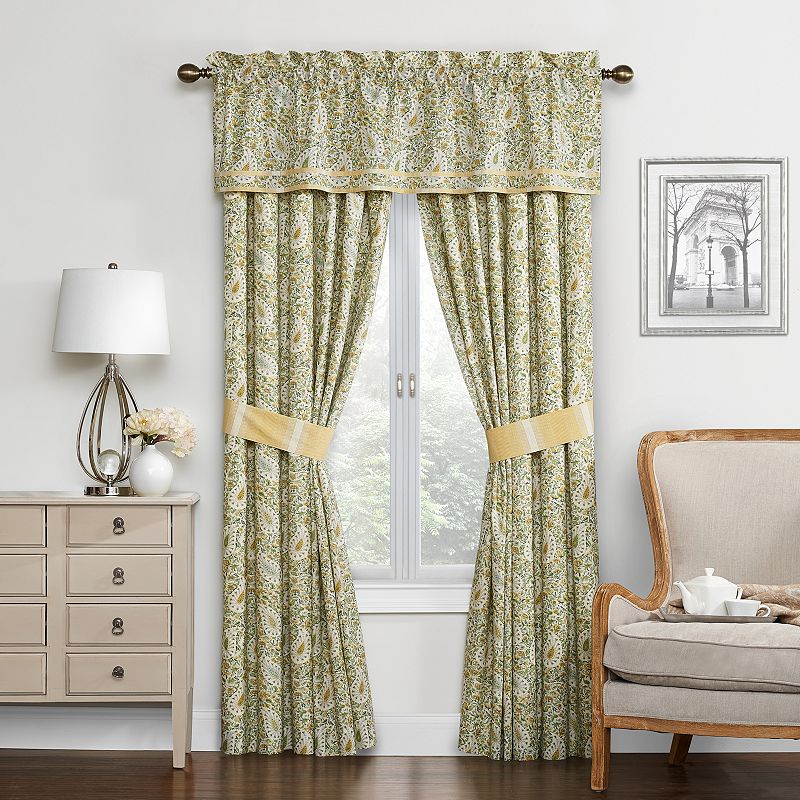 Waverly Paisley Verveine Window Valance