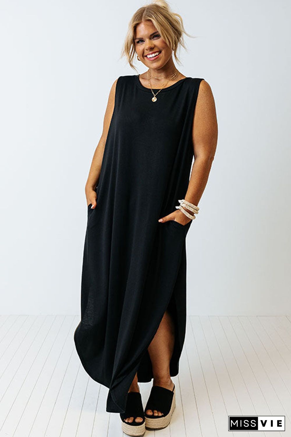 Black Plus Size Wide Sleeveless Shoulder Straps Maxi Dress