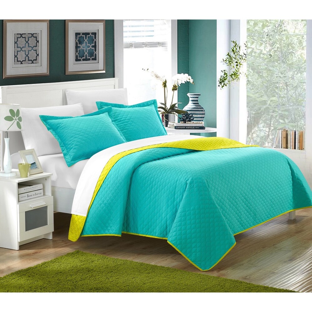 Chic Home Ressa Reversible Color Block 3 piece Quilt and Sham Set