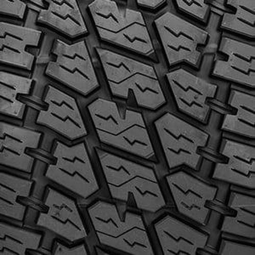 Nitto Terra Grappler G2 285/70R17 121 S Tire