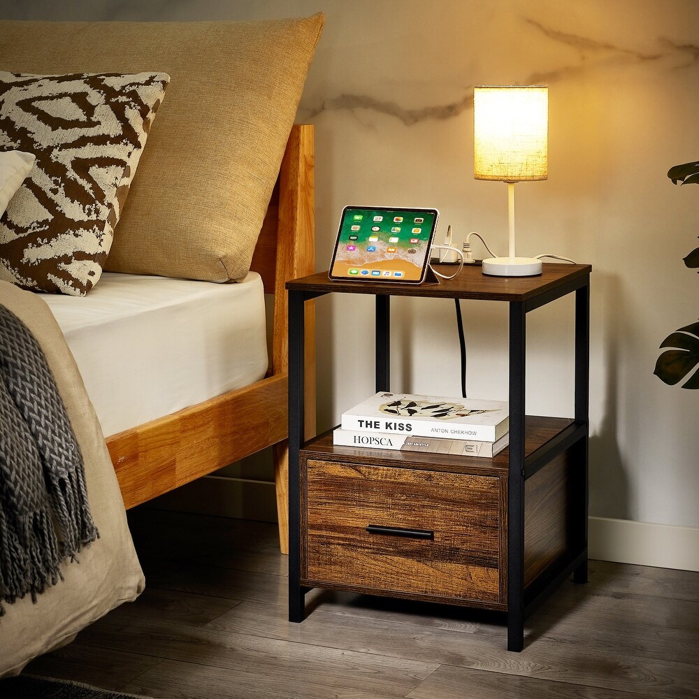 VECELO Mid Century Modern Nightstand with Charging Station USB Port