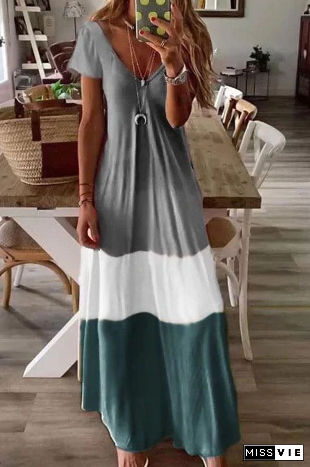 Color-block V-neck Short Sleeves A-line Holiday Maxi Dress