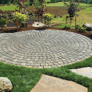 83.52 in. x 83.52 in. x 2.375 in. Summit Blend Concrete Old Dominion Paver Circle Kit PV060ODCRSBM