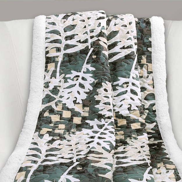 Camoflage Leaves Faux Shearling Throw Blanket Green