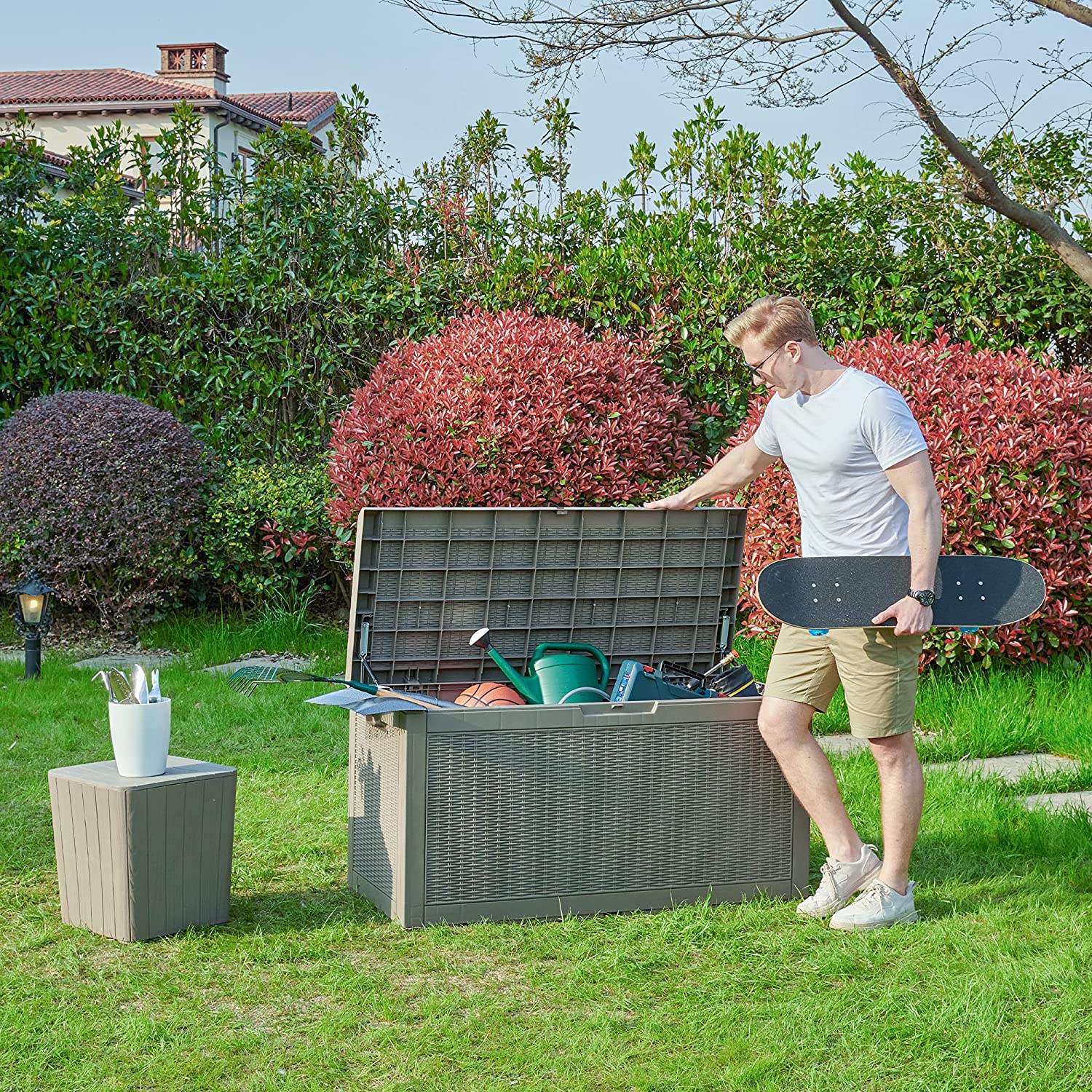 DWVO 100 Gallon Deck Box Resin Patio Storage Bin Outdoor Container Storage Box New with Cushion, Brown