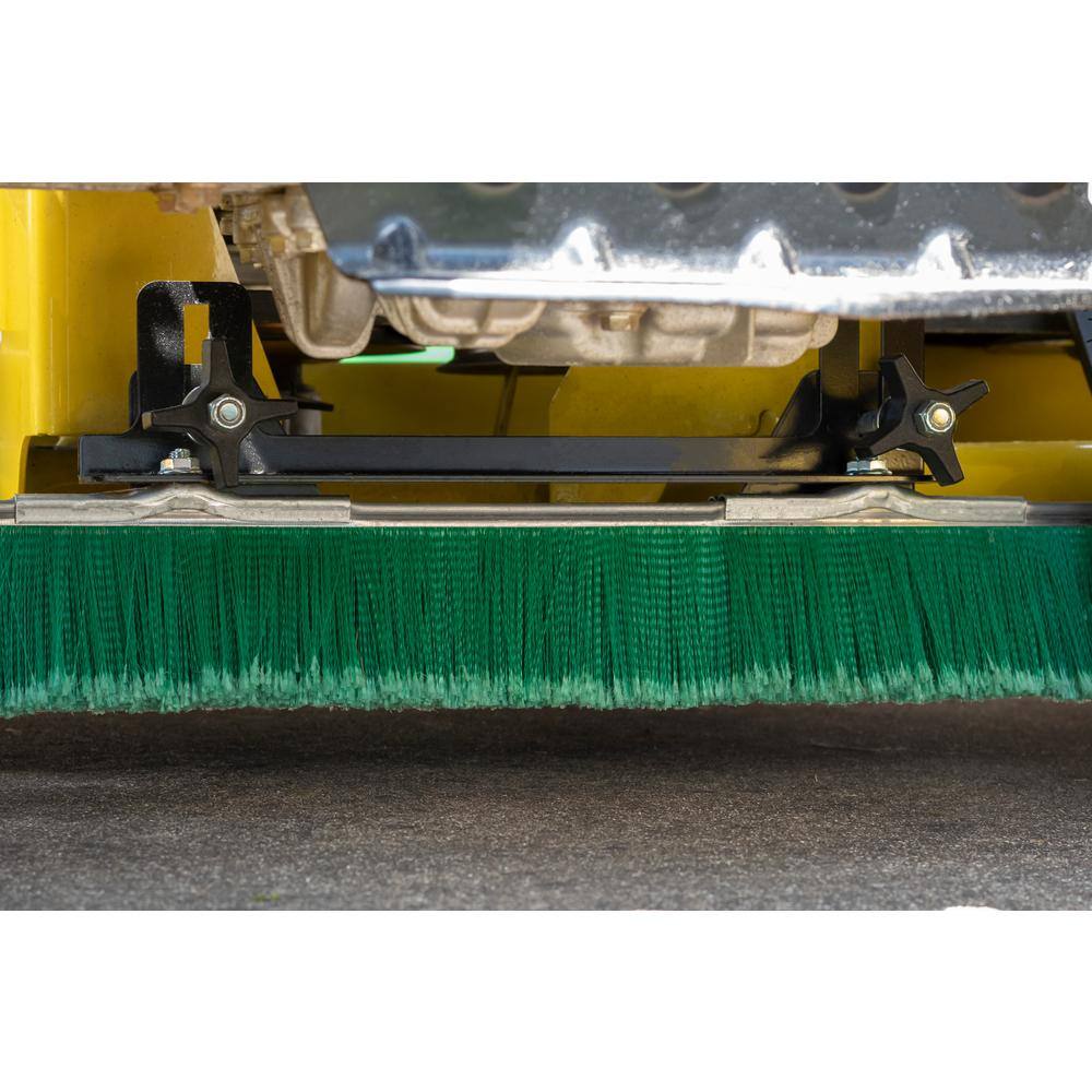 John Deere Grass Groomer for Lawn Tractor and ZTrak LP63762