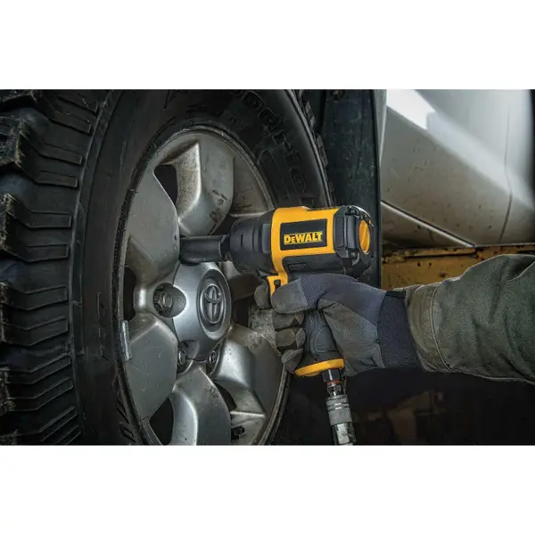 DEWALT 1/2 Heavy Duty Impact Wrench