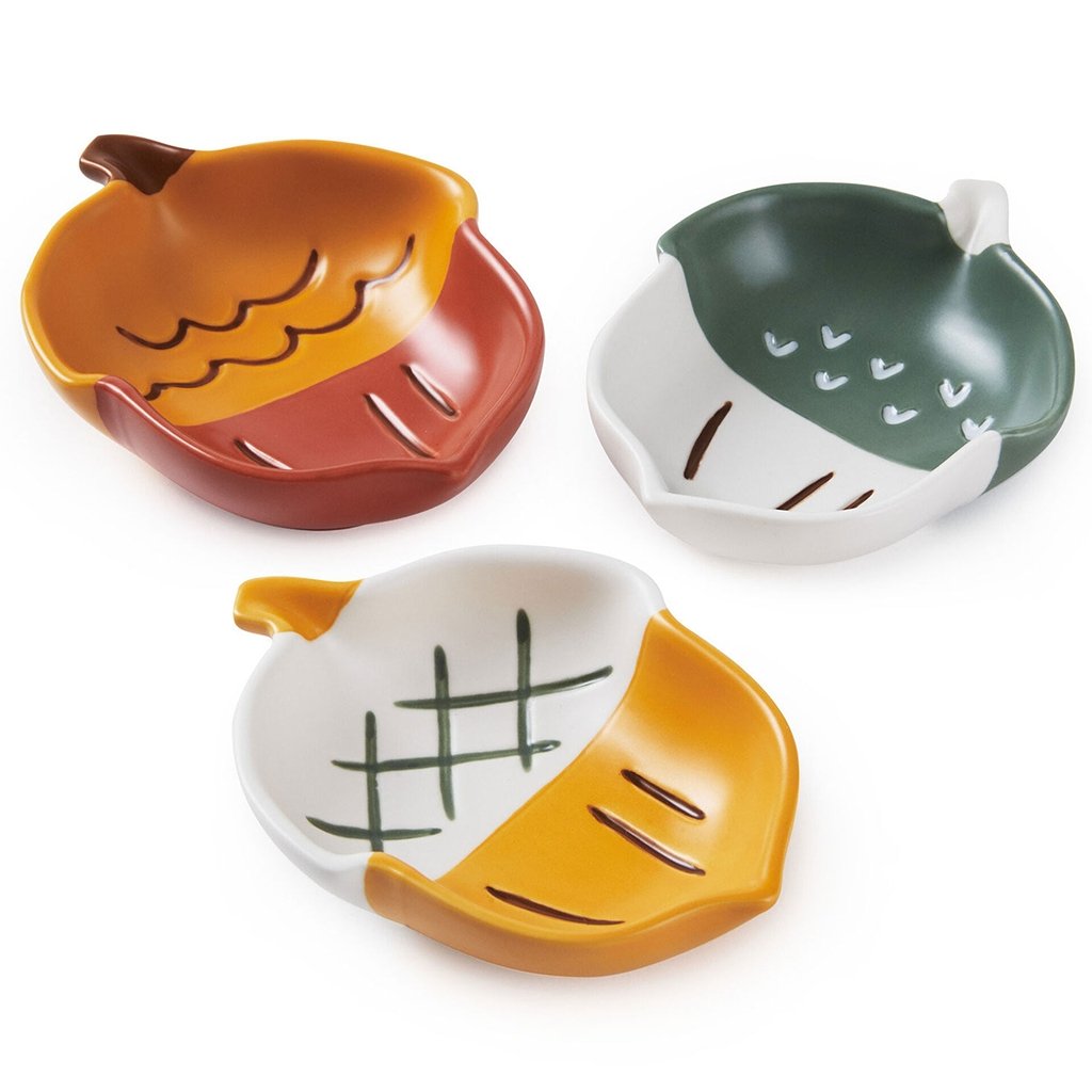 Hallmark  Autumn Acorns Stacking Bowls, Set of 3