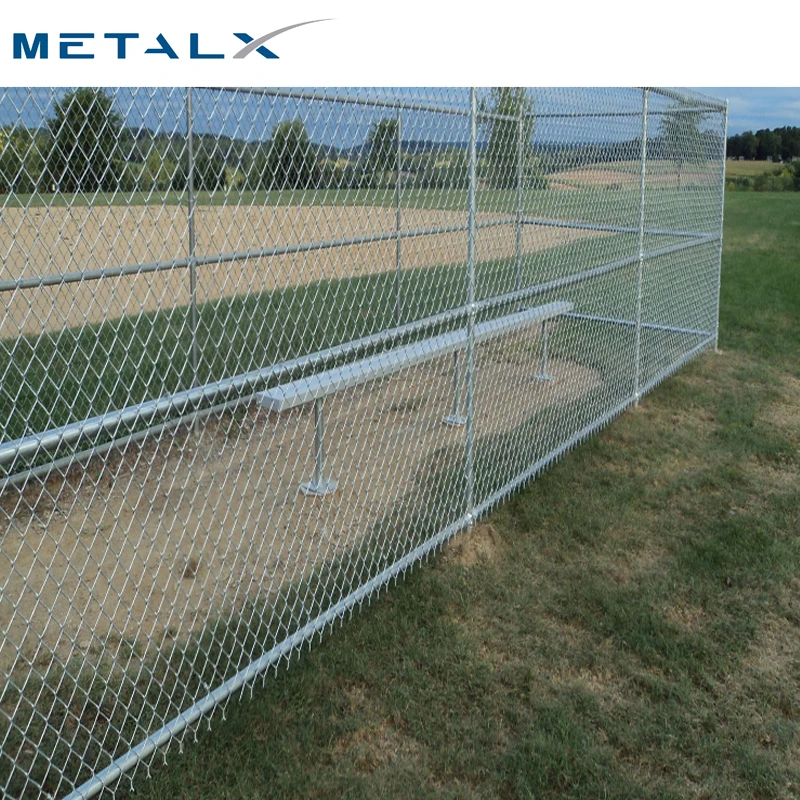 Cheap used hot dipped galvanized cyclone fence wire with slats 6x50foot chain link fence and supply in china