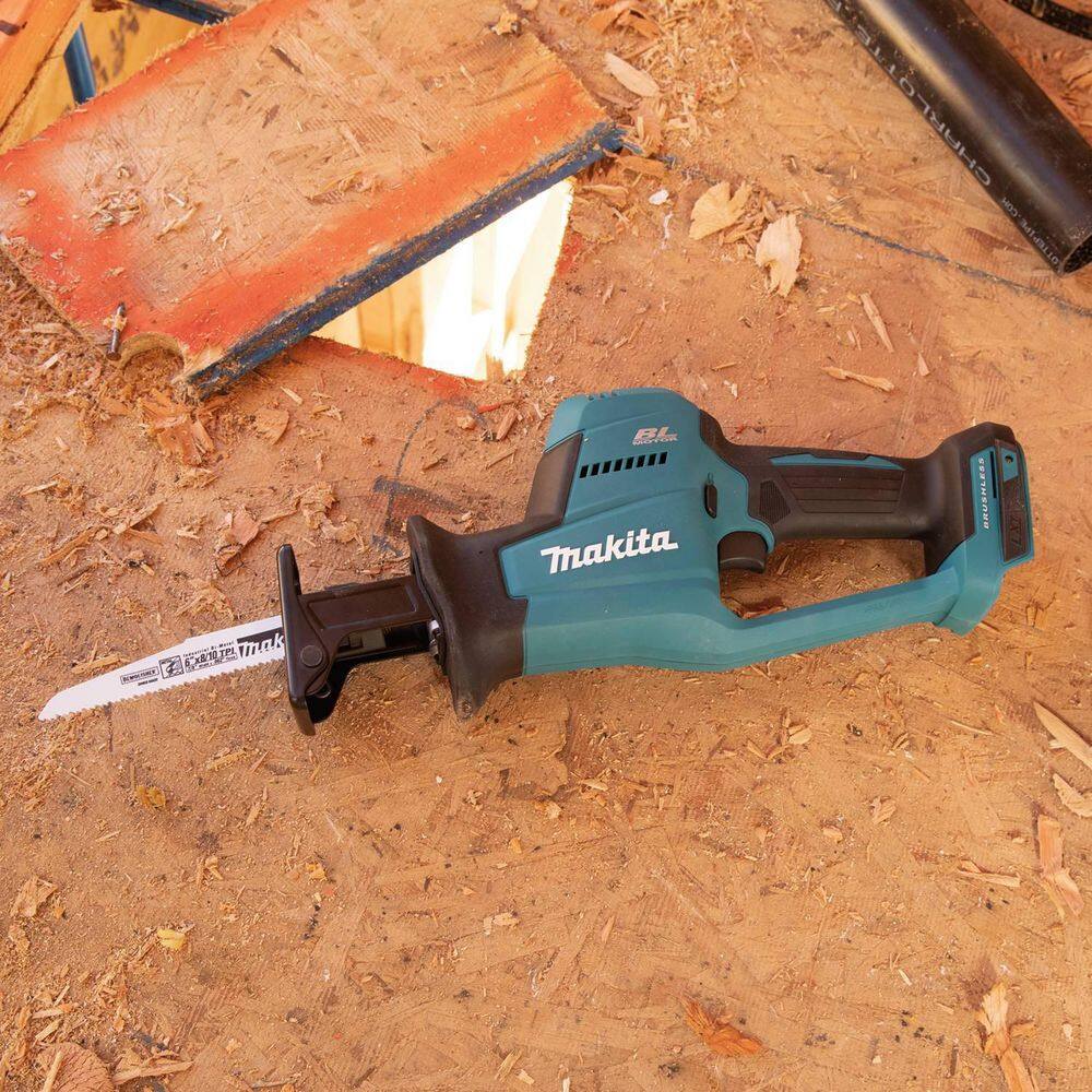 Makita 18V LXT Lithium-Ion Brushless Cordless Compact Recipro Saw (Tool Only) XRJ08Z