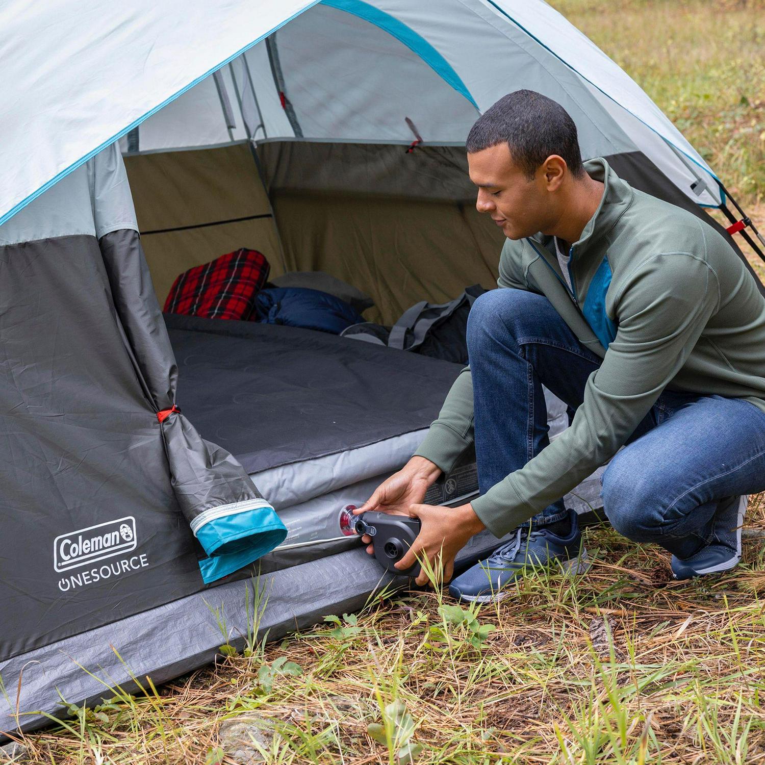 Coleman OneSource Airbed Pump and Rechargeable Battery