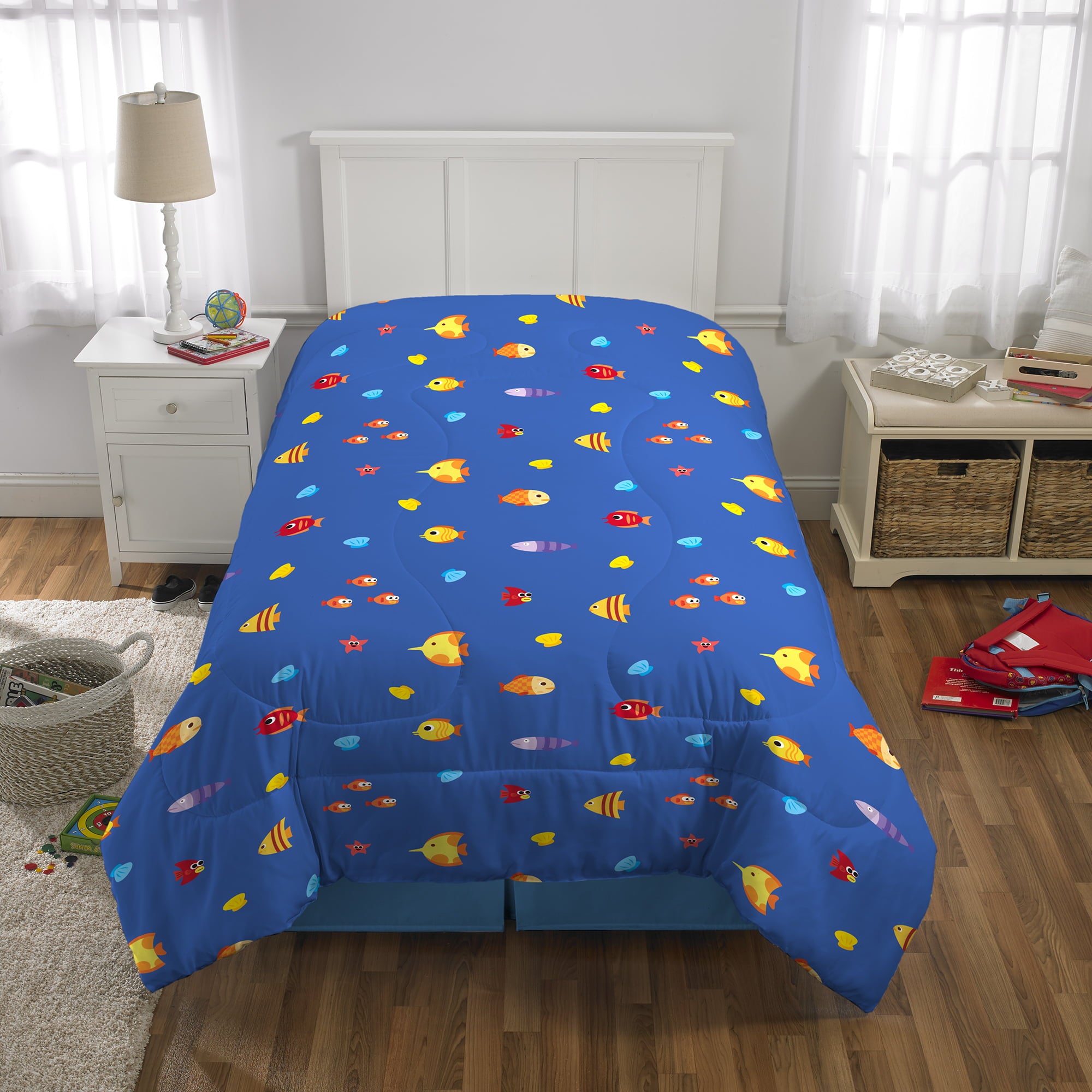 Baby Shark Kids Comforter and Sham， 2-Piece Set， Twin/Full， Reversible， Blue， Nickelodeon