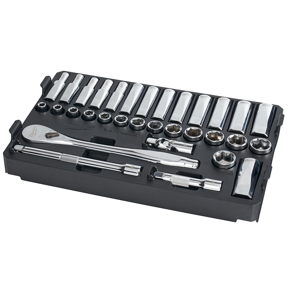 3/8” 32pc Ratchet and Socket Set in PACKOUT ; Metric ;