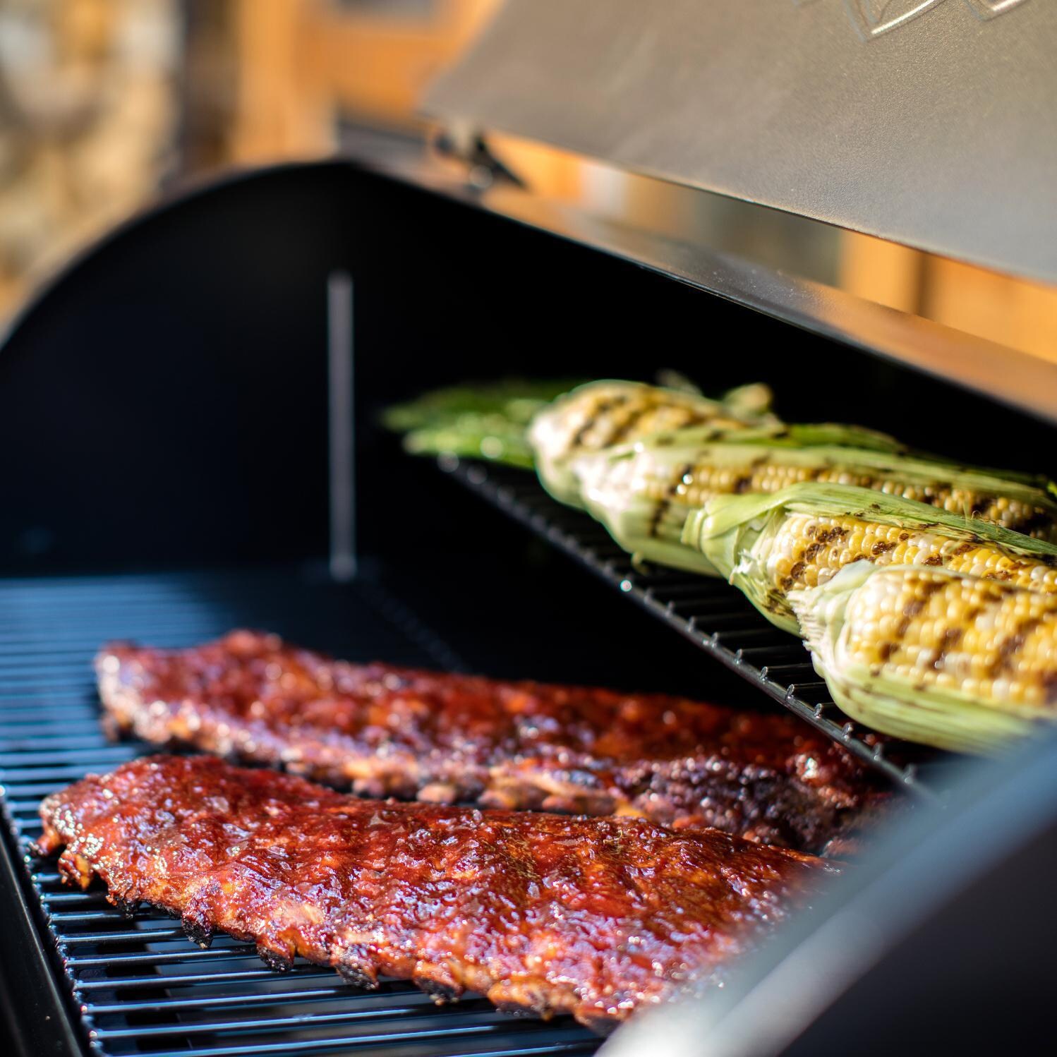 Traeger Pro Series 34-inch Pellet Grill | TFB88PZB