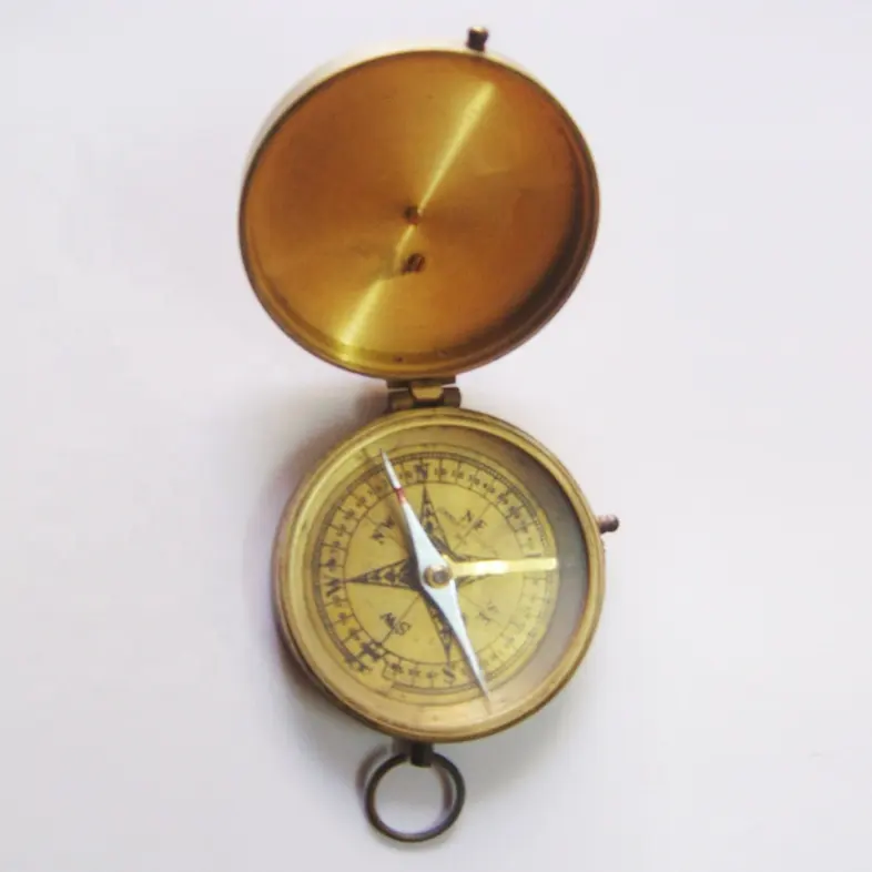 Personalized Engraved Magnetic Functional Compass Nautical Compass Brass Compass in Wooden Or Leather Box