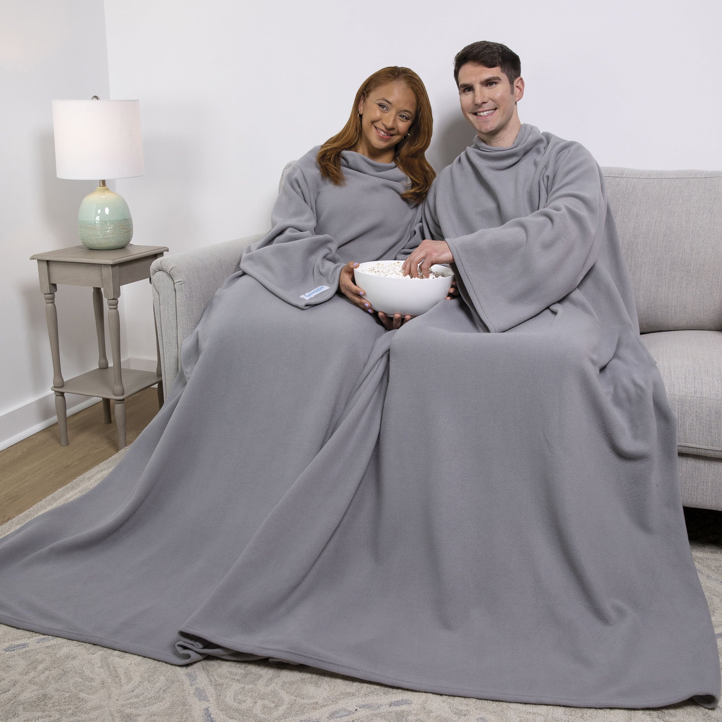 Snuggie the Original Wearable Blanket That Has Sleeves， One Size， Charcoal