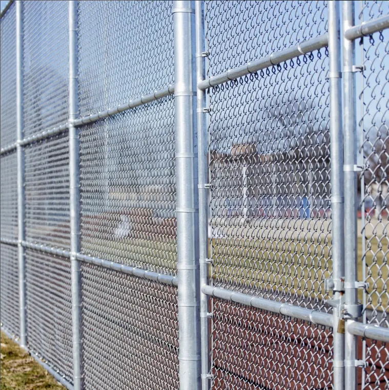 galvanized  pvc coated chain link fence  Sports protective net Airport prison fence