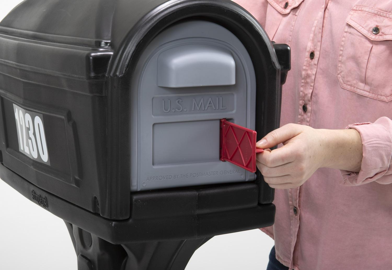 Simplay3 Dig Free Easy Up Classic Black Plastic Mailbox