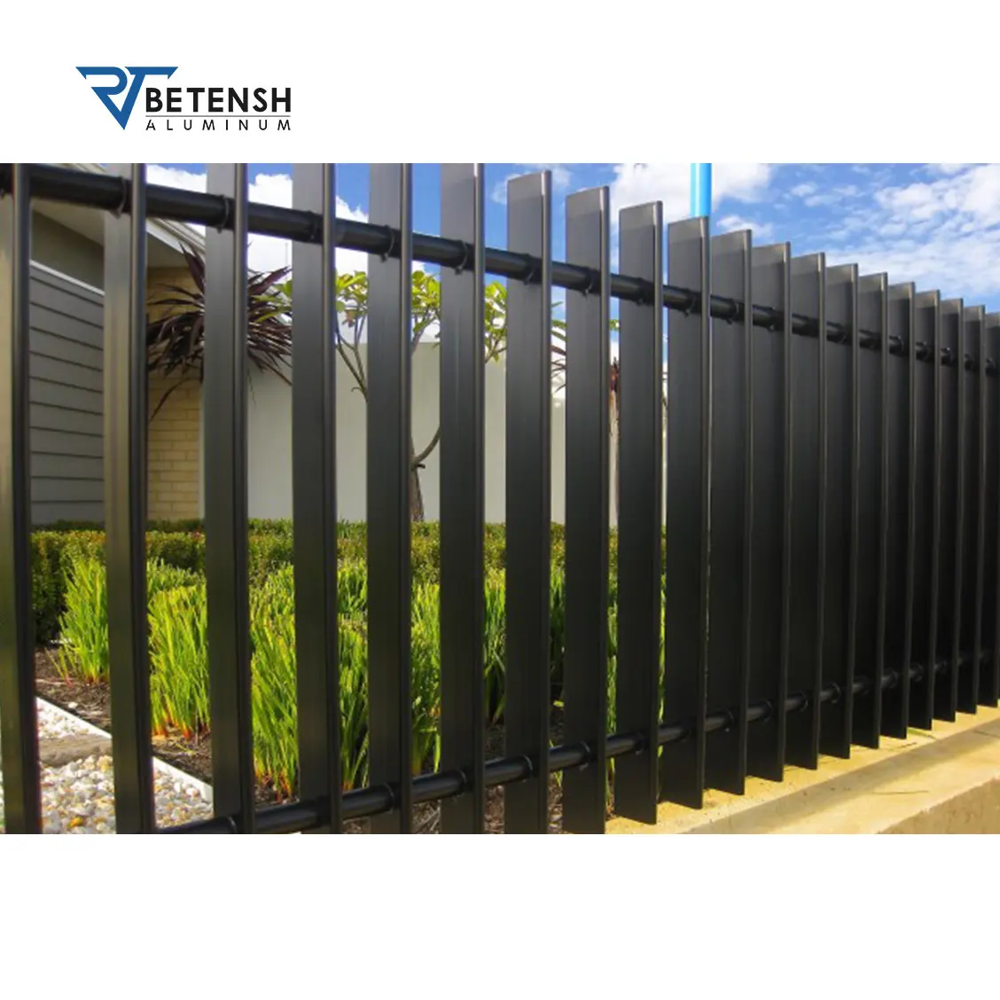 China Factory price Supply power coated Modern Design aluminum blade fence