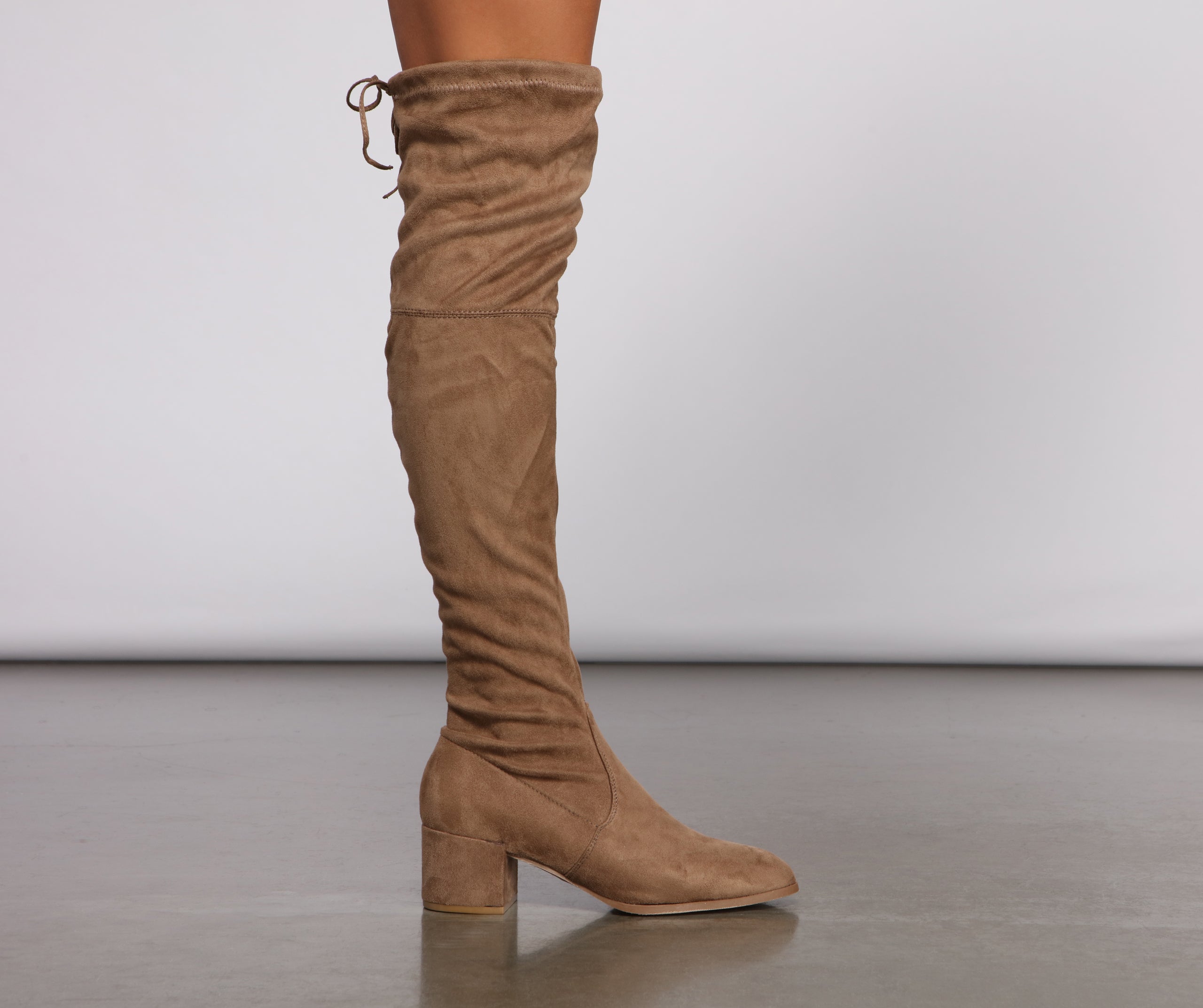 Stylish Must-Have Over The Knee Block Heel Boots