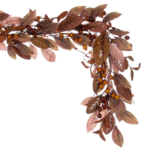 Vickerman 5 x27 Artificial Light Brown Fall Berry And Wood Leaf Garland