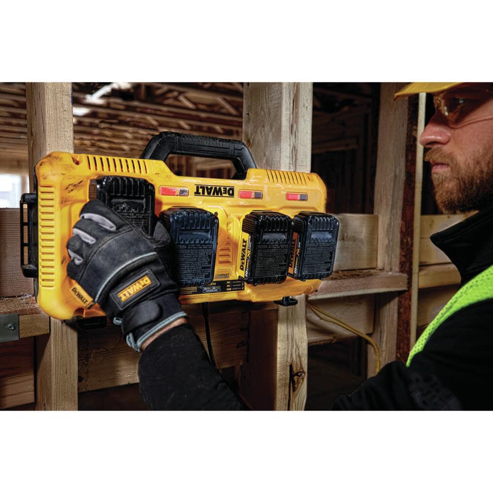 DEWALT 4 Port Fast Charger DCB104 from DEWALT