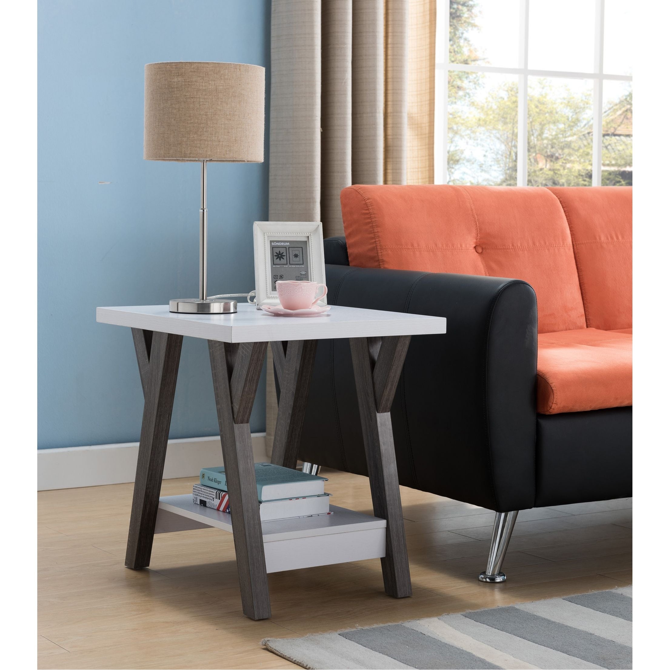 Q-Max Two-Tone Wooden End Table， White and Distressed Gray